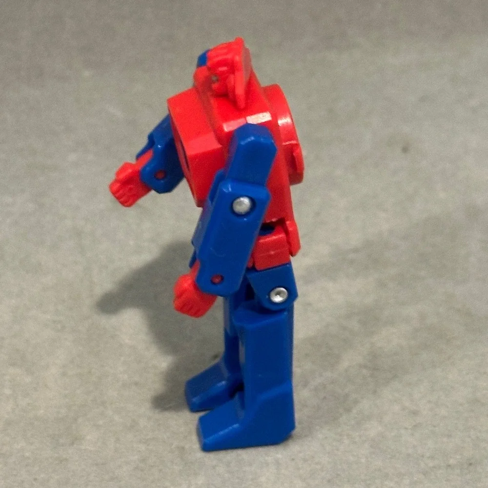 Vintage Tonka GoBot Red Blue Magnetic Transforming Robot Action Figure 1980s